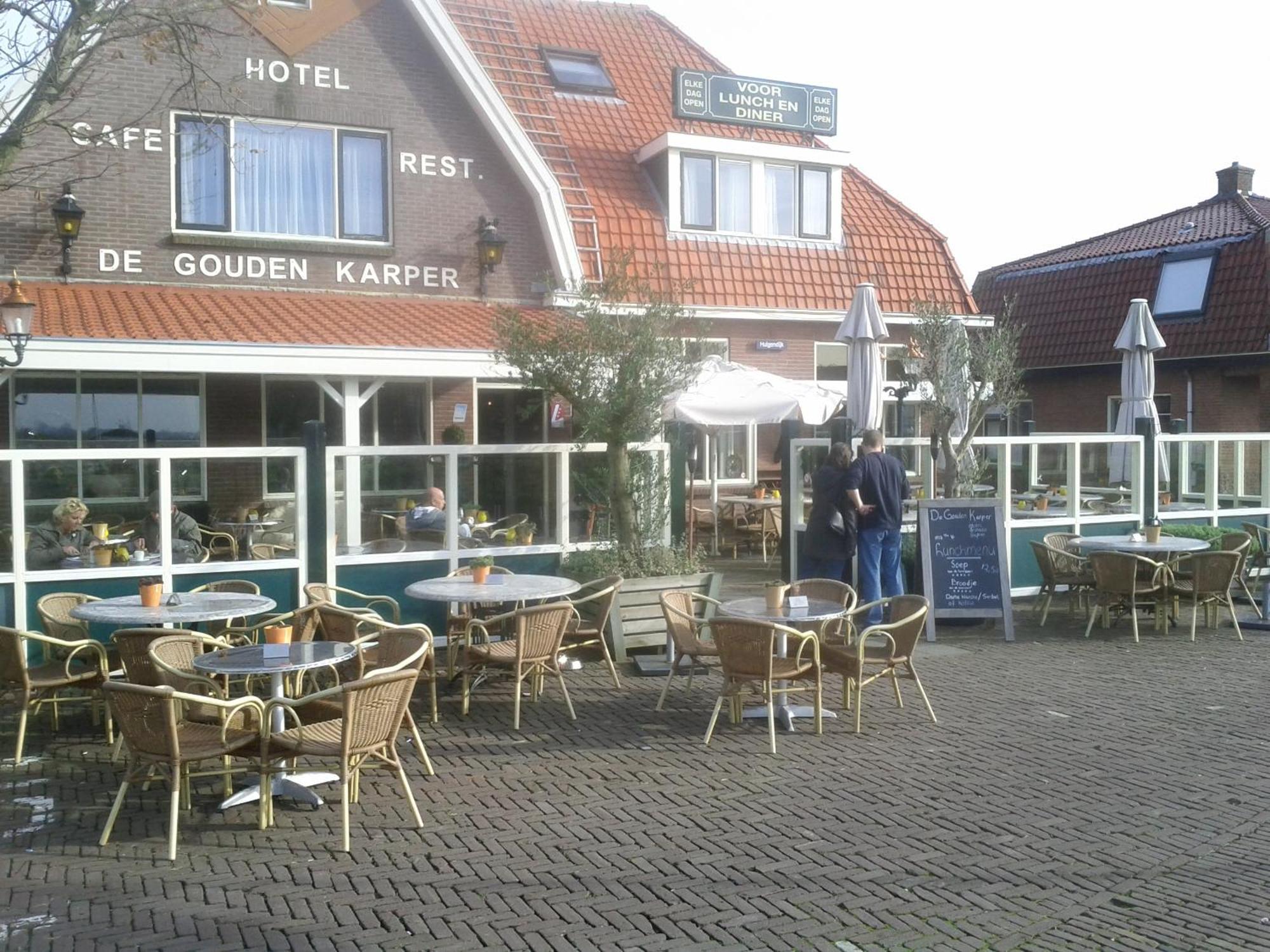 De Gouden Karper Hotel Rustenburg Exterior photo